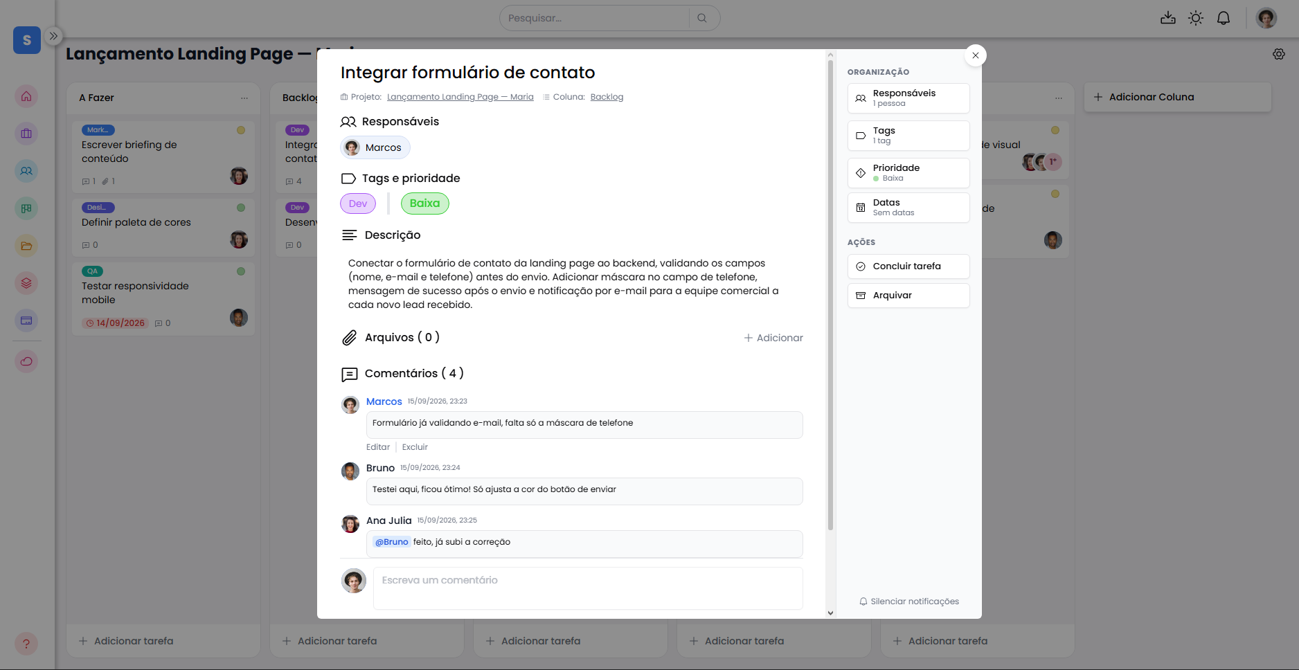 Modal de uma tarefa do Vaulth com detalhes e anexos